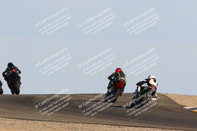 media/Mar-26-2022-CVMA (Sat) [[4461a8f564]]/Race 12 Amateur Supersport Middleweight/